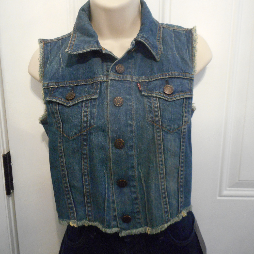 Vintage Levis cutoff denim crop jacket
